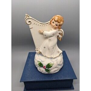Ceramic Angel w Harp Cloud  Vintage Sankyo Japan Music Box plays White Christmas